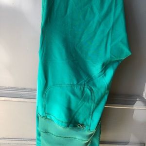 New Cherokee infinity contemporary scrub pants- Medium hunter green